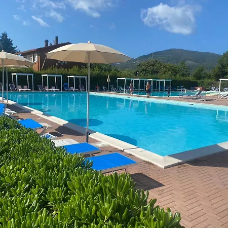 Cinque Terre Campsitechalet 212 River Village Including Airco キャンプ場 アメーリア