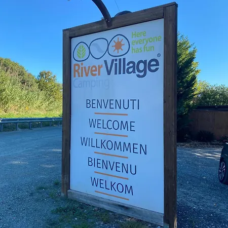 Cinque Terre Campsitechalet 212 River Village Including Airco アメーリア